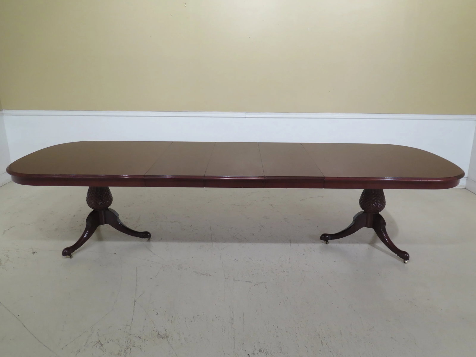 1990s Traditional Kindel Varney Collection Pineapple Base Mahogany Dining Room Table - 8