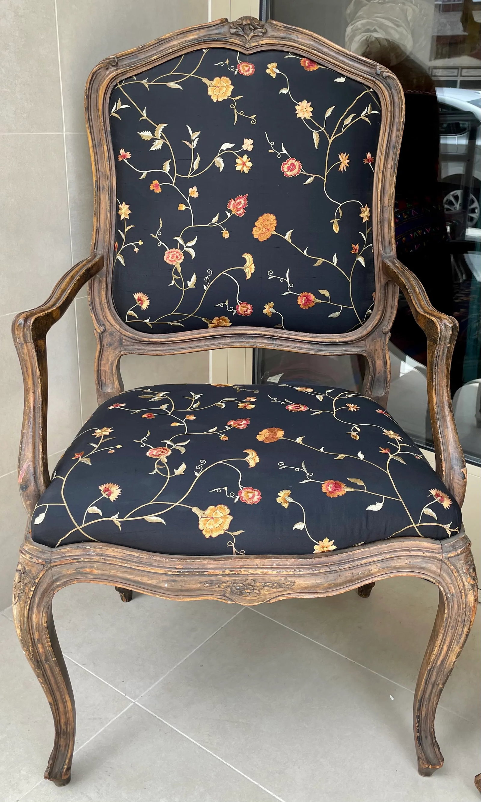 Pair of 19th C. French Louis XVI Armchairs in Brunschwig Et Fils - 2