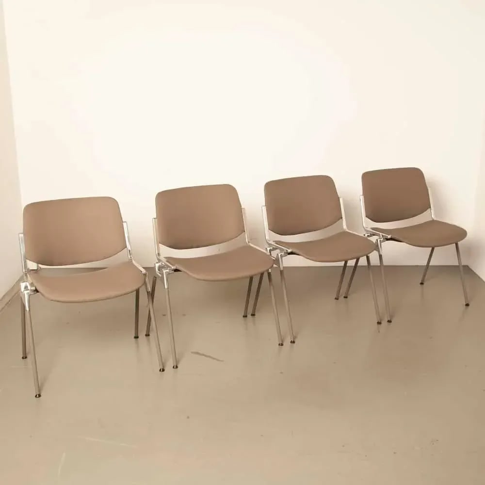 1970s Mid Century Modern, Giancarlo Piretti for Castelli Taupe Dining Chairs - Set of 4 - 5
