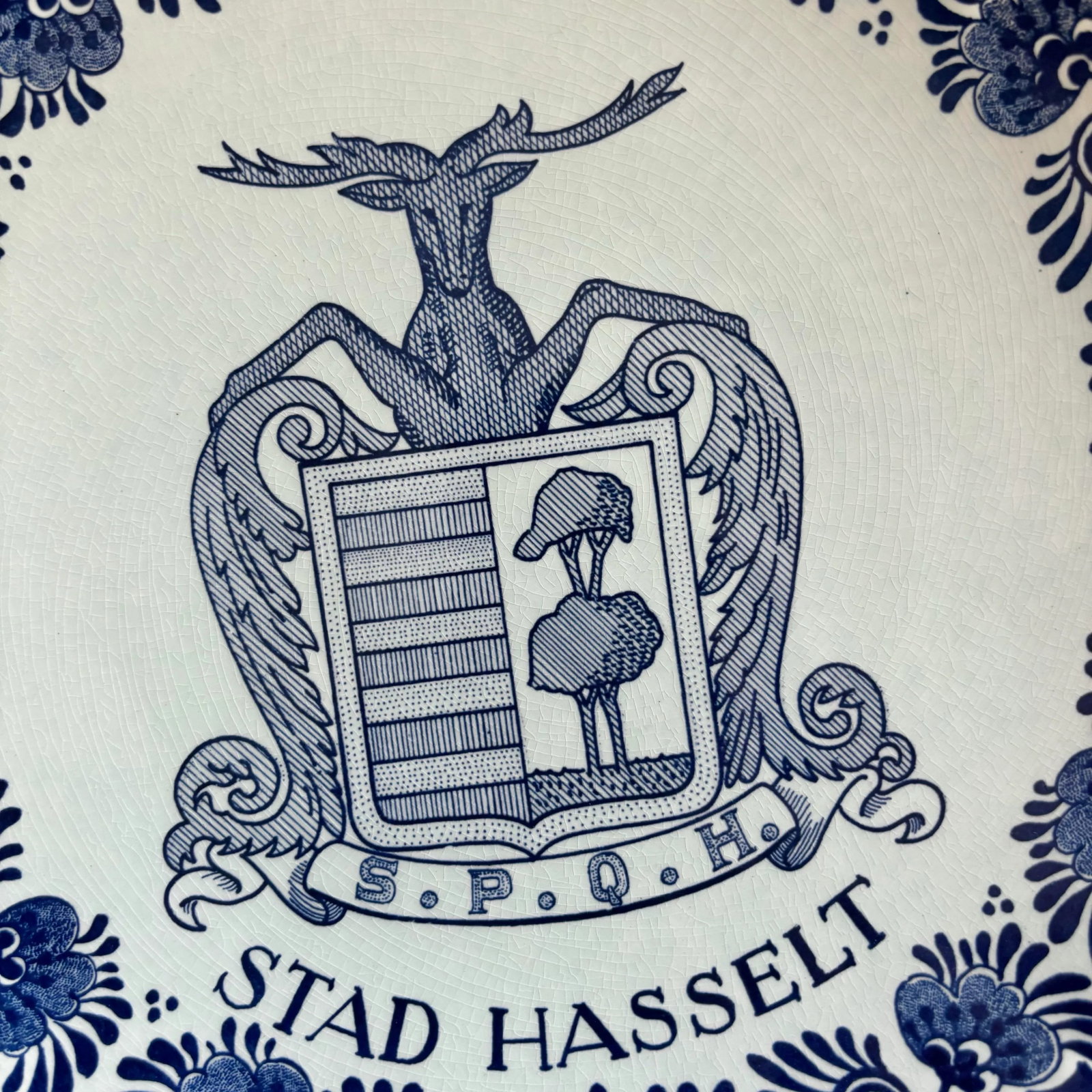 Mid 20th Century Dutch Delft Deer Coat of Arms Plate - 3