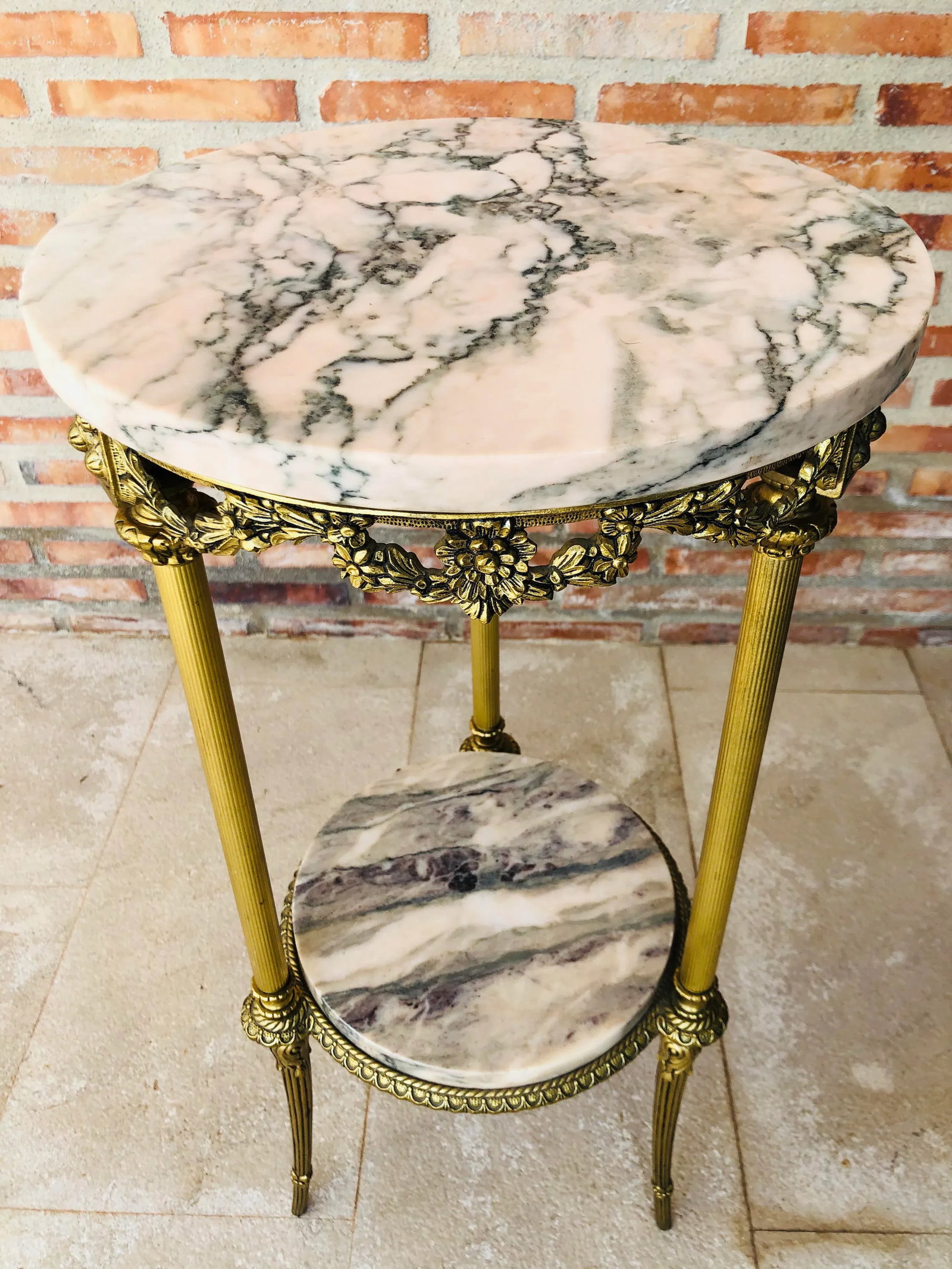 19th Spanish Bronze and Brass Gilted Side Table With White Marbles Top - 4