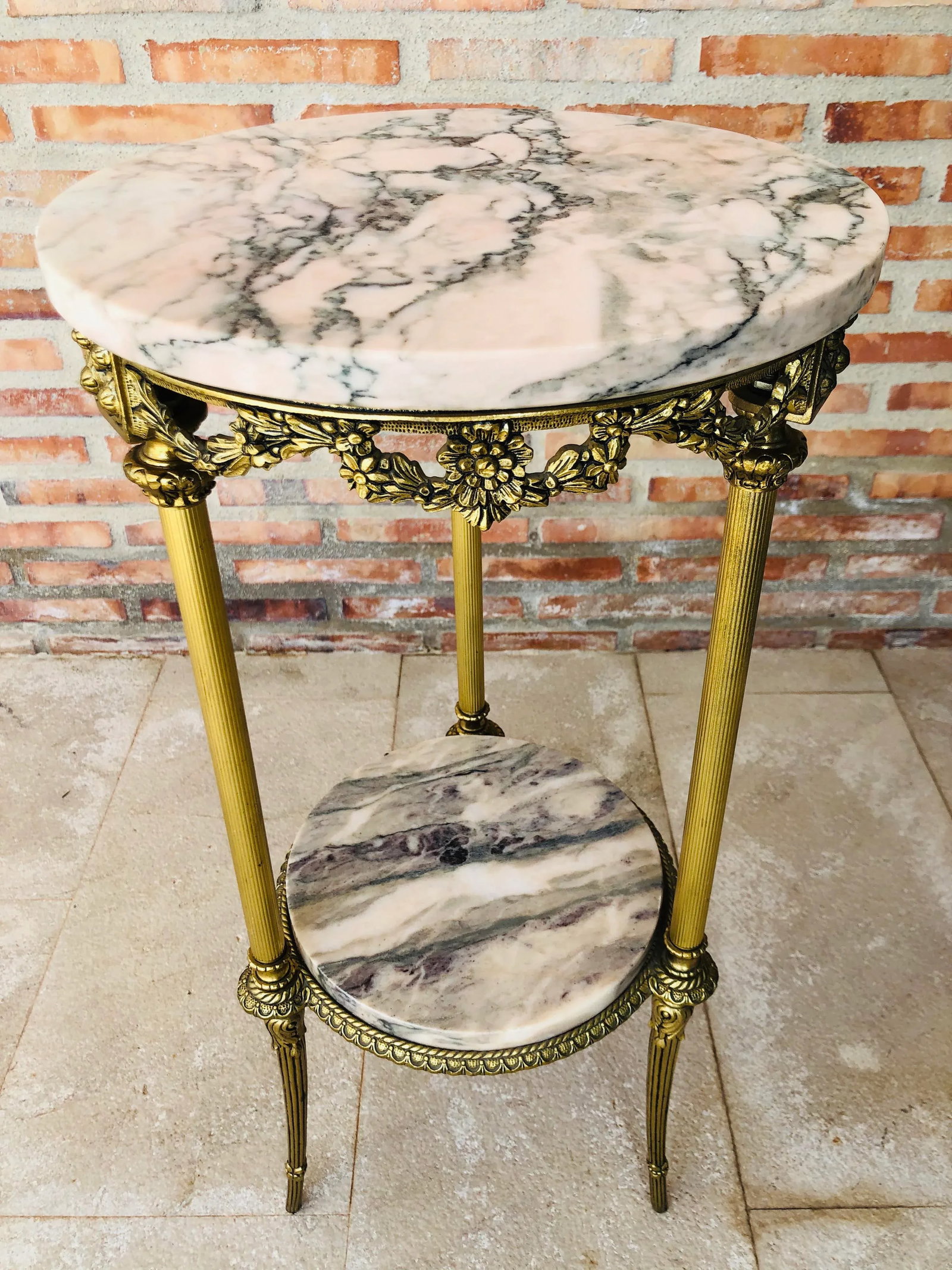 19th Spanish Bronze and Brass Gilted Side Table With White Marbles Top - 8