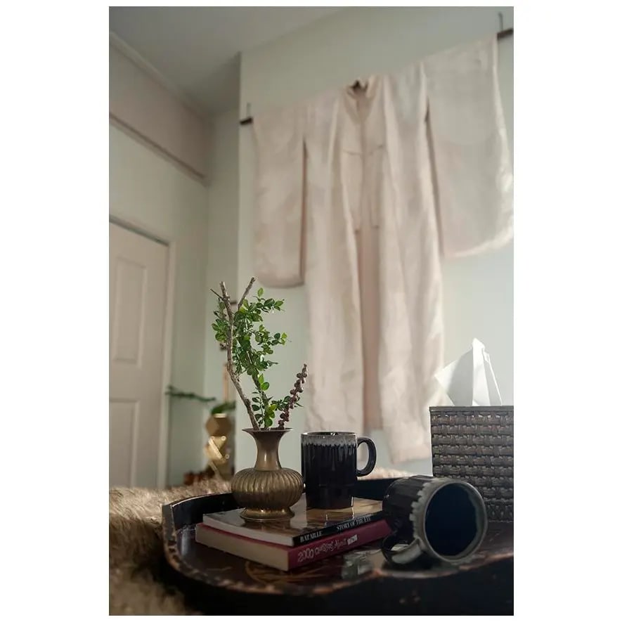Early 20th Century Wedding Kimono Wall Hanging With Kimono Bar - 2