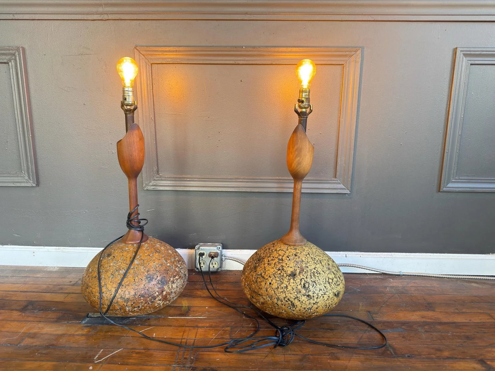 1970s Cork and Walnut Tulip Table Lamps Attributed to Adiran Pearsall - 13
