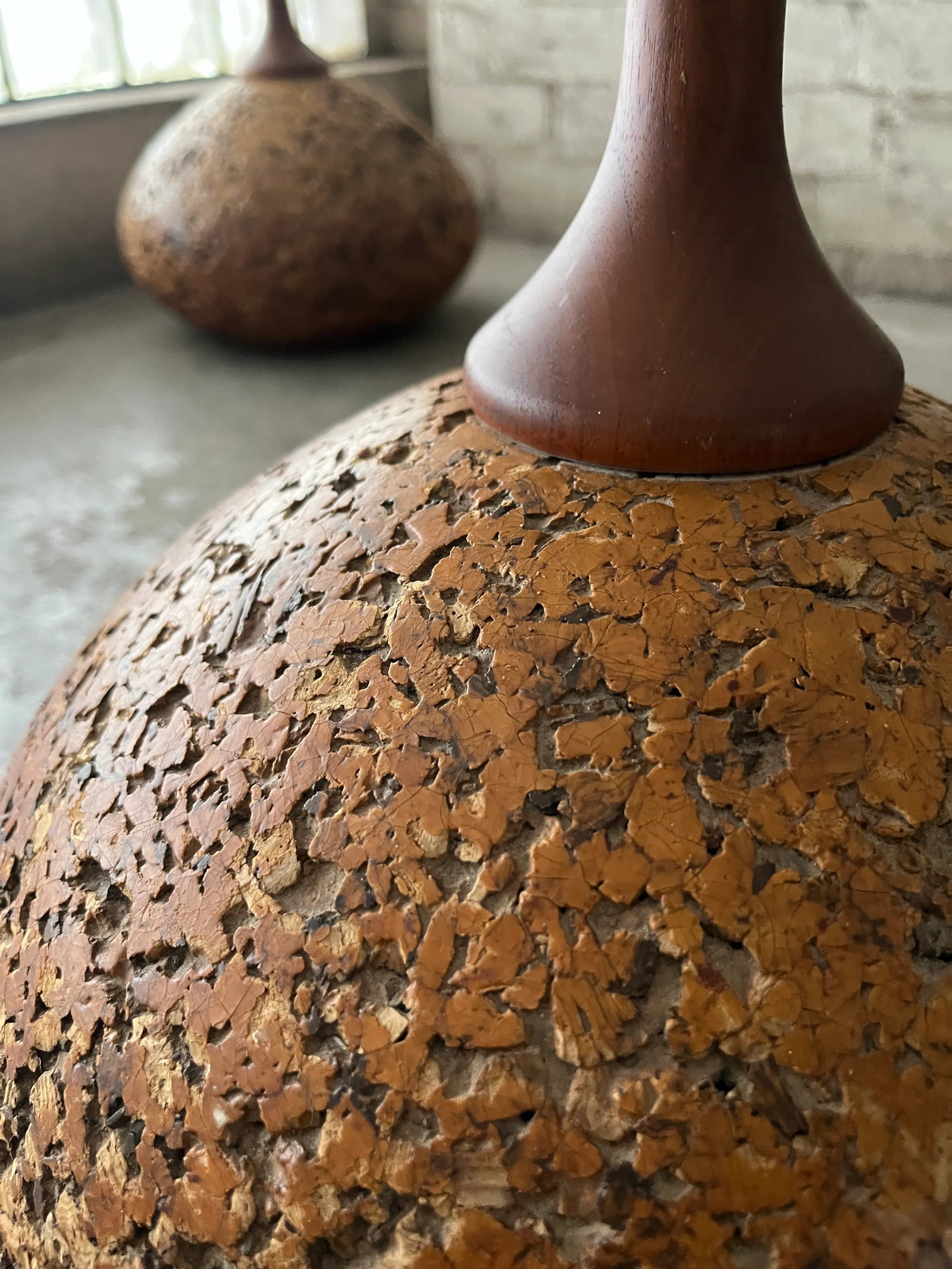 1970s Cork and Walnut Tulip Table Lamps Attributed to Adiran Pearsall - 5