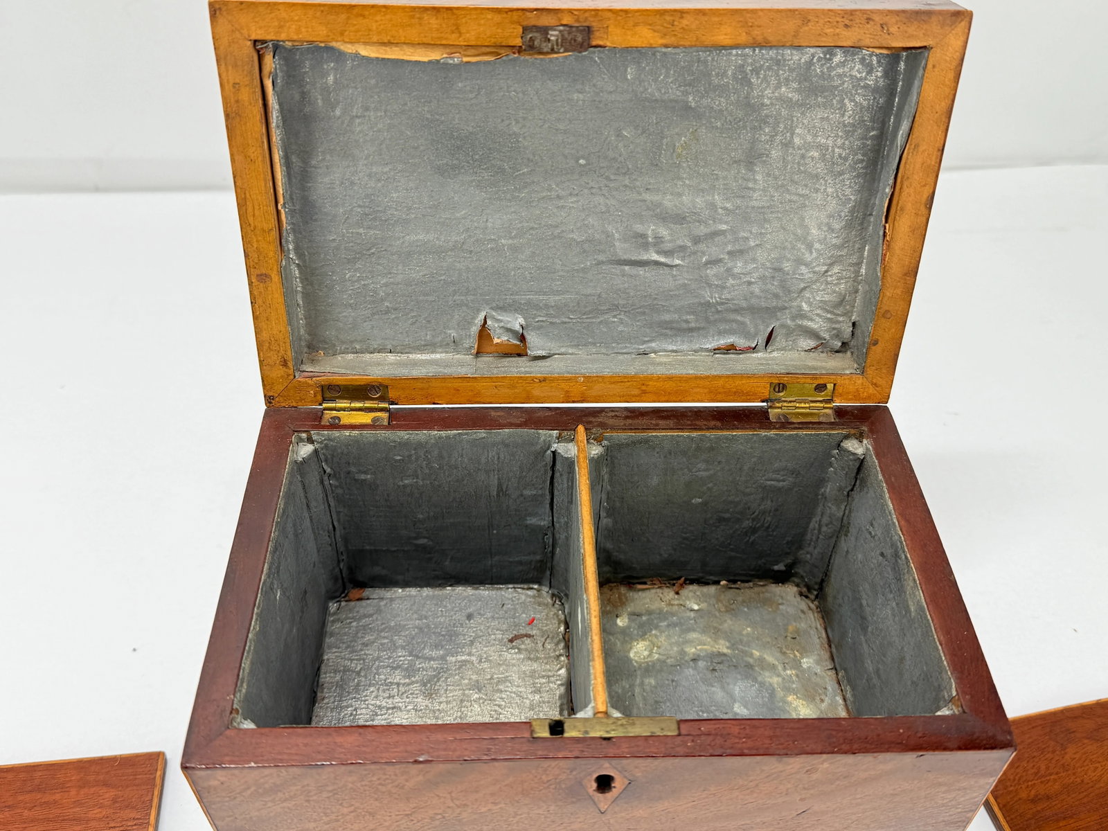 19th Century, English Mahogany & Brass Footed Divided Tea Caddy - 9