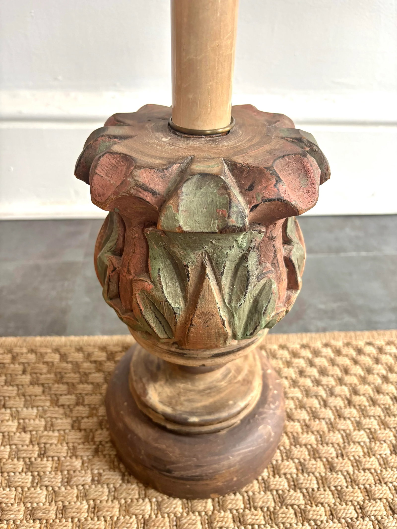 Mid 20th Century French Style Carved Wooden Architectural Element Table Lamp - 4