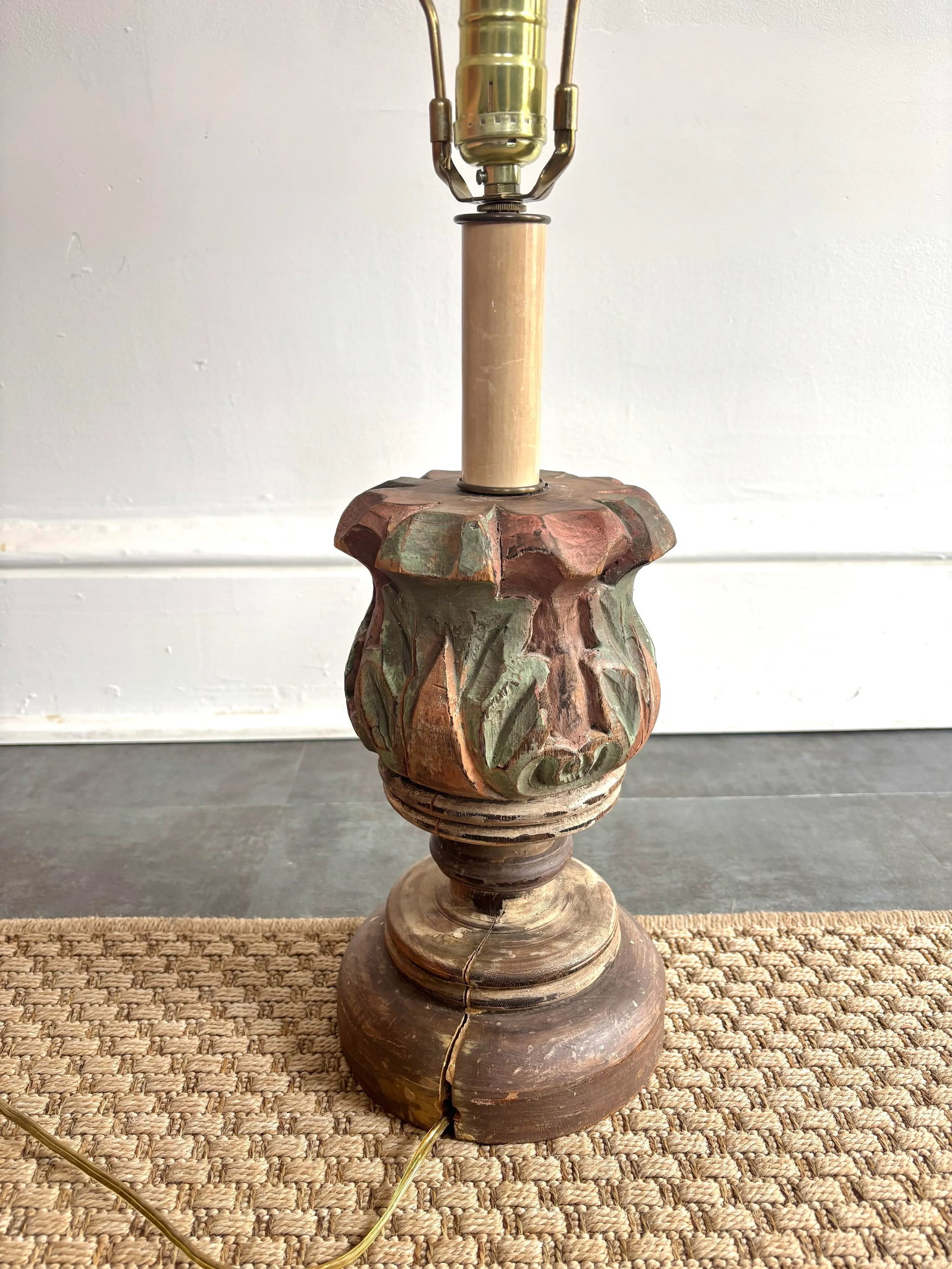 Mid 20th Century French Style Carved Wooden Architectural Element Table Lamp - 8