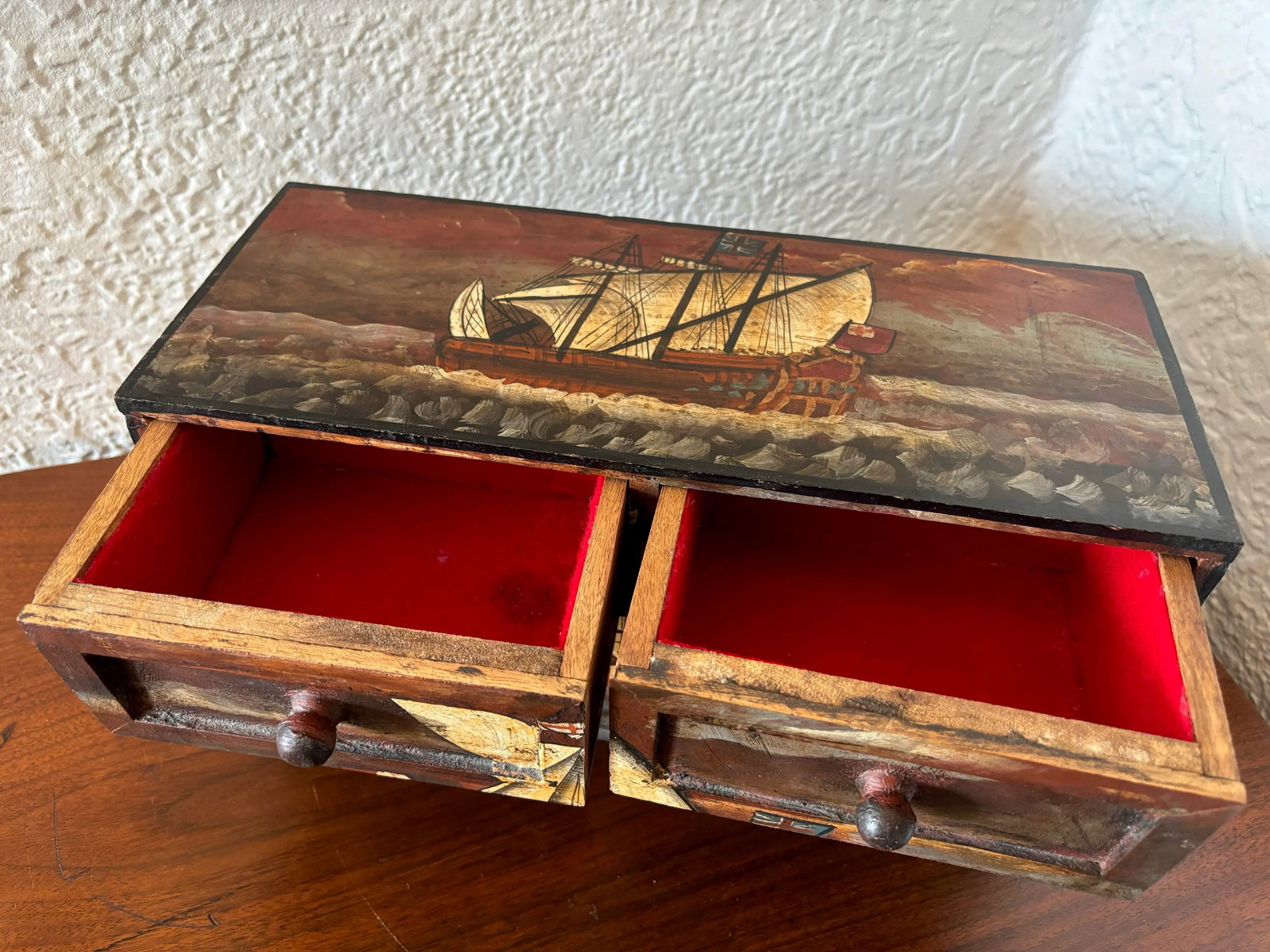 Mid 20th Century Mid Century Hand Painted Nautical English Ship 3-Drawer Tabletop Box - 7