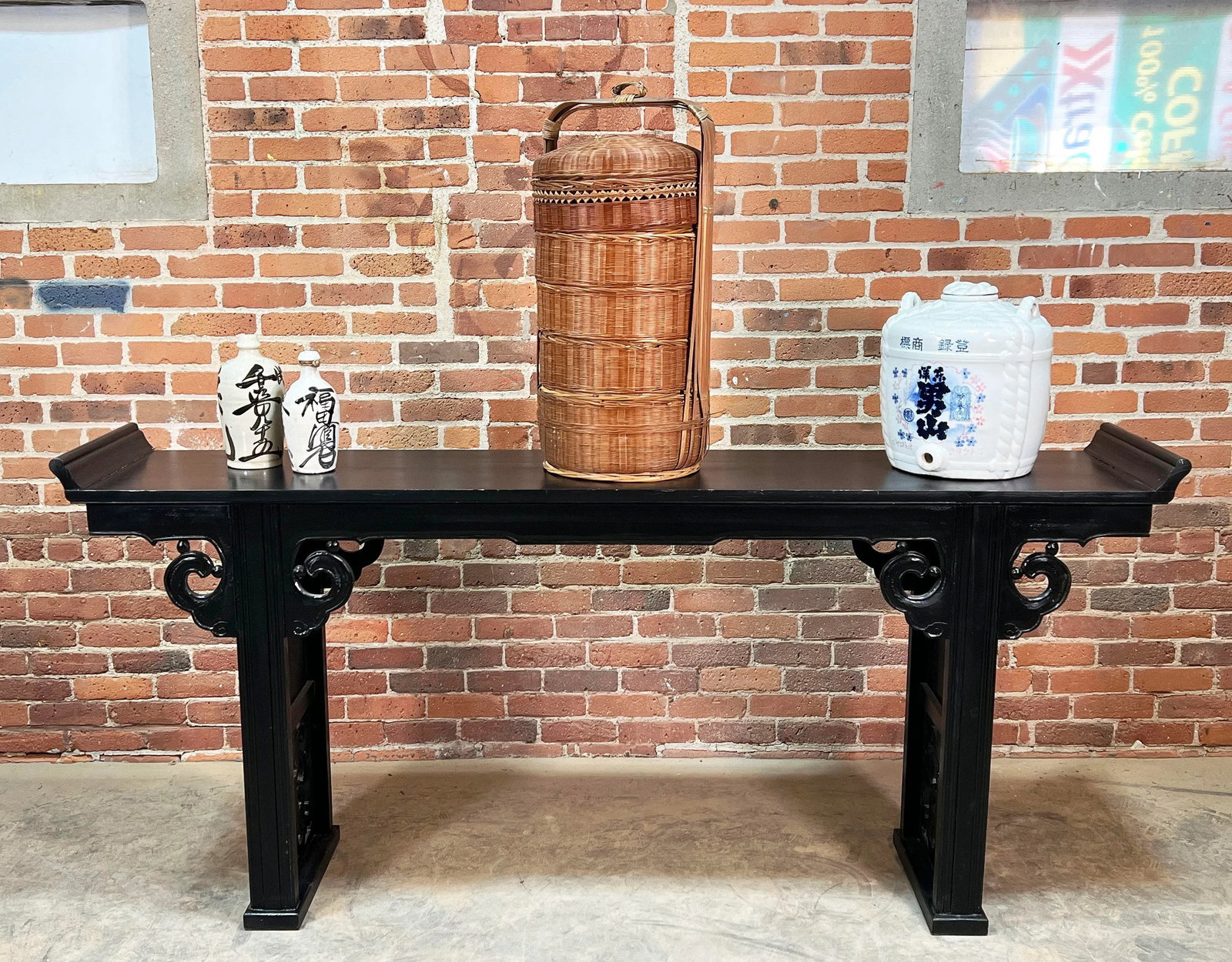 Vintage Black Lacquered Chinese Altar Console Table With Carved Scrollwork - 2