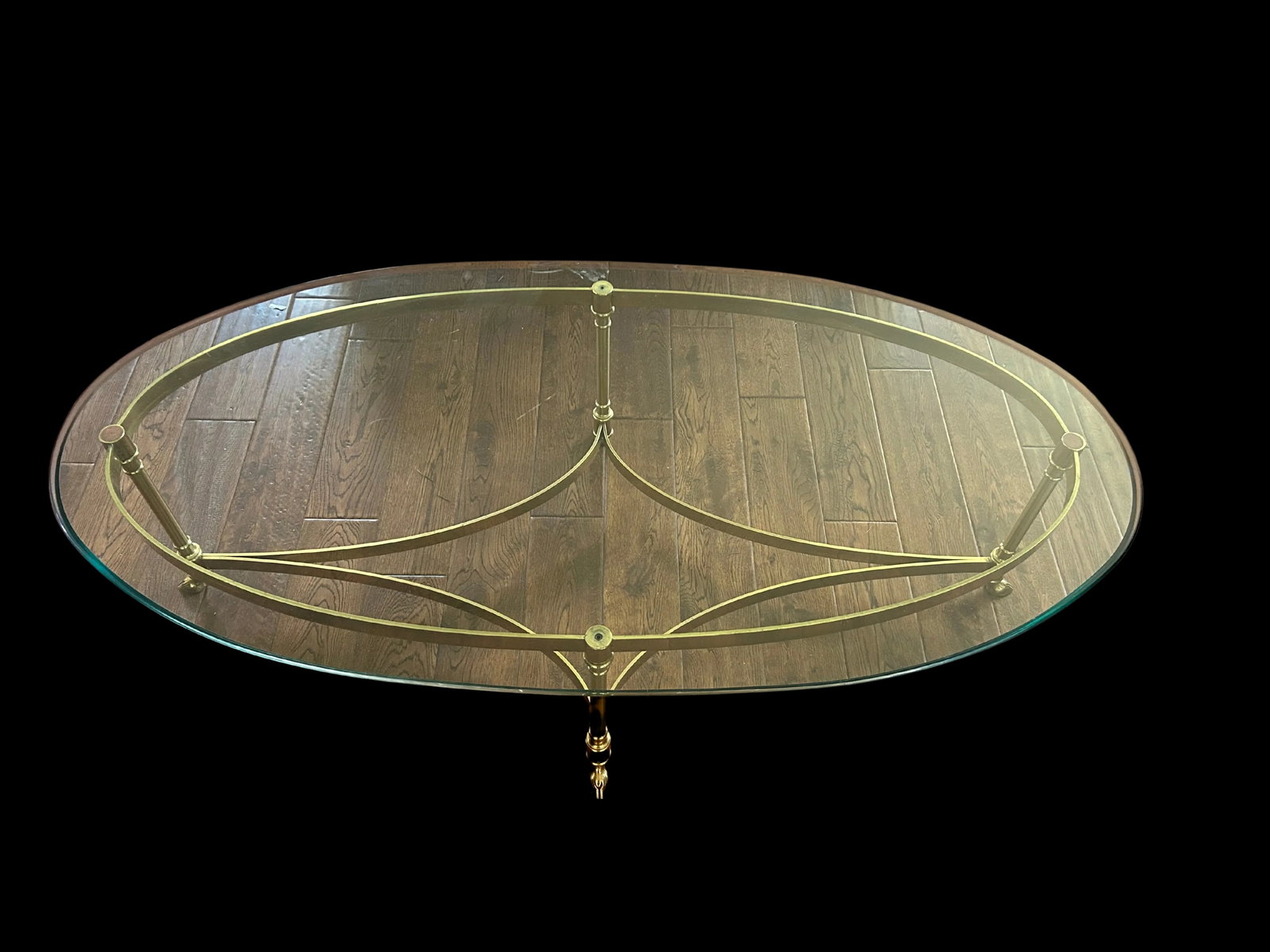 La Barge Attributed Mid-Century Oval Brass and Glass Coffee Table with Hoofed Feet, Patinated Brass - 9