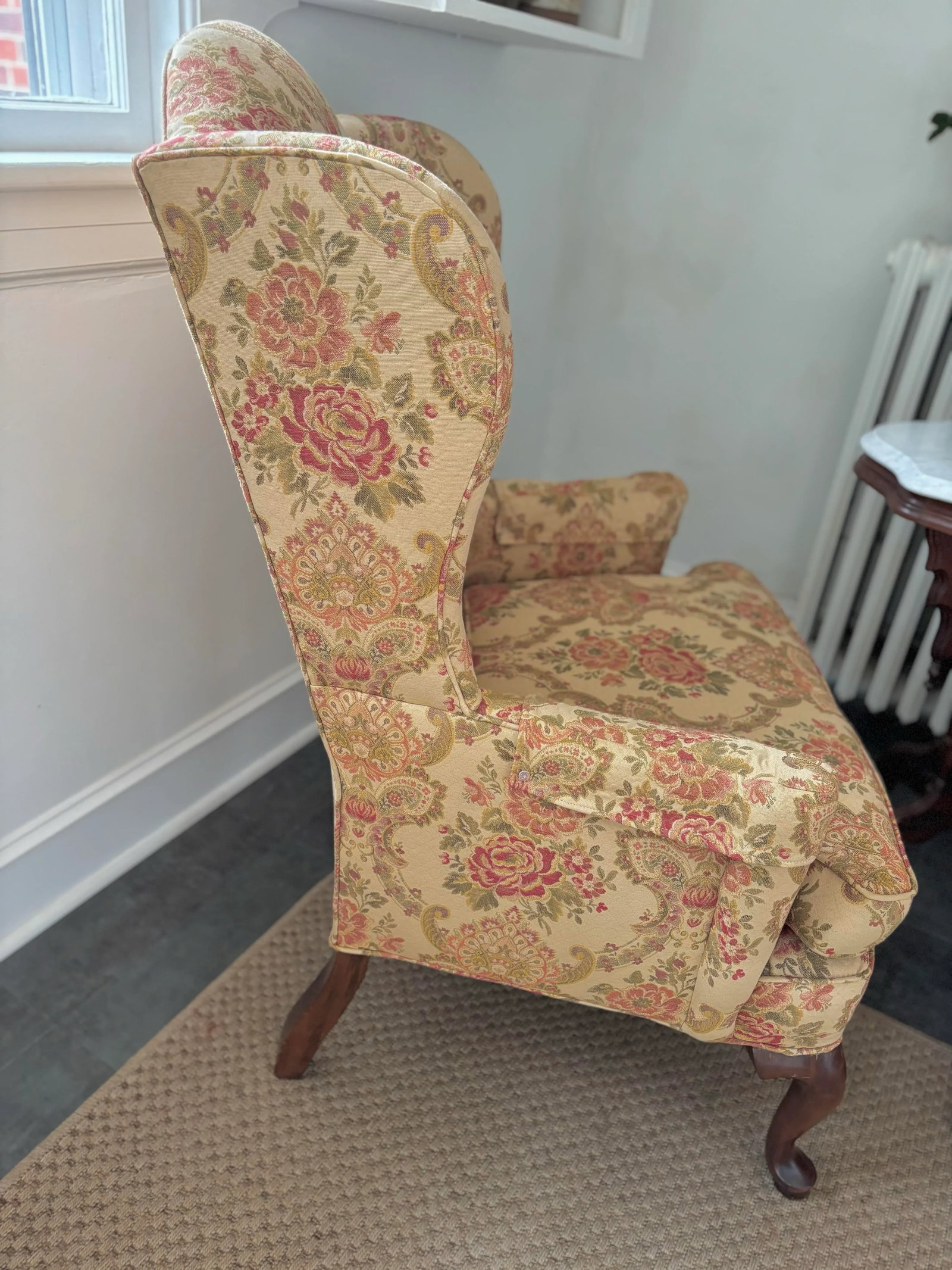 Early 20th Century Custom Queen Anne Mahogany Wing Chair - 7