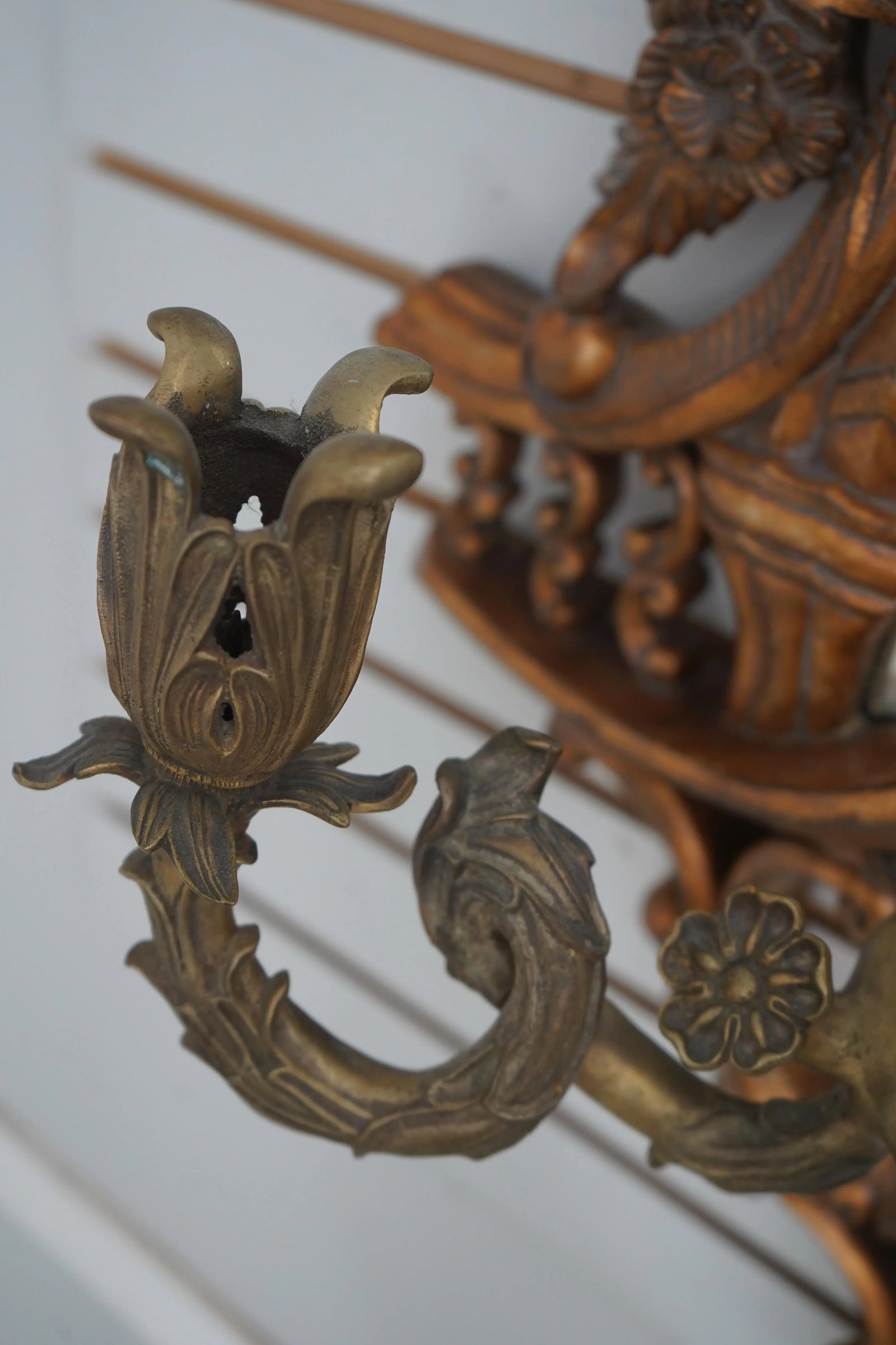 Pair Maitland Smith Chinese Chippendale Mirrored Wall Sconces - 8