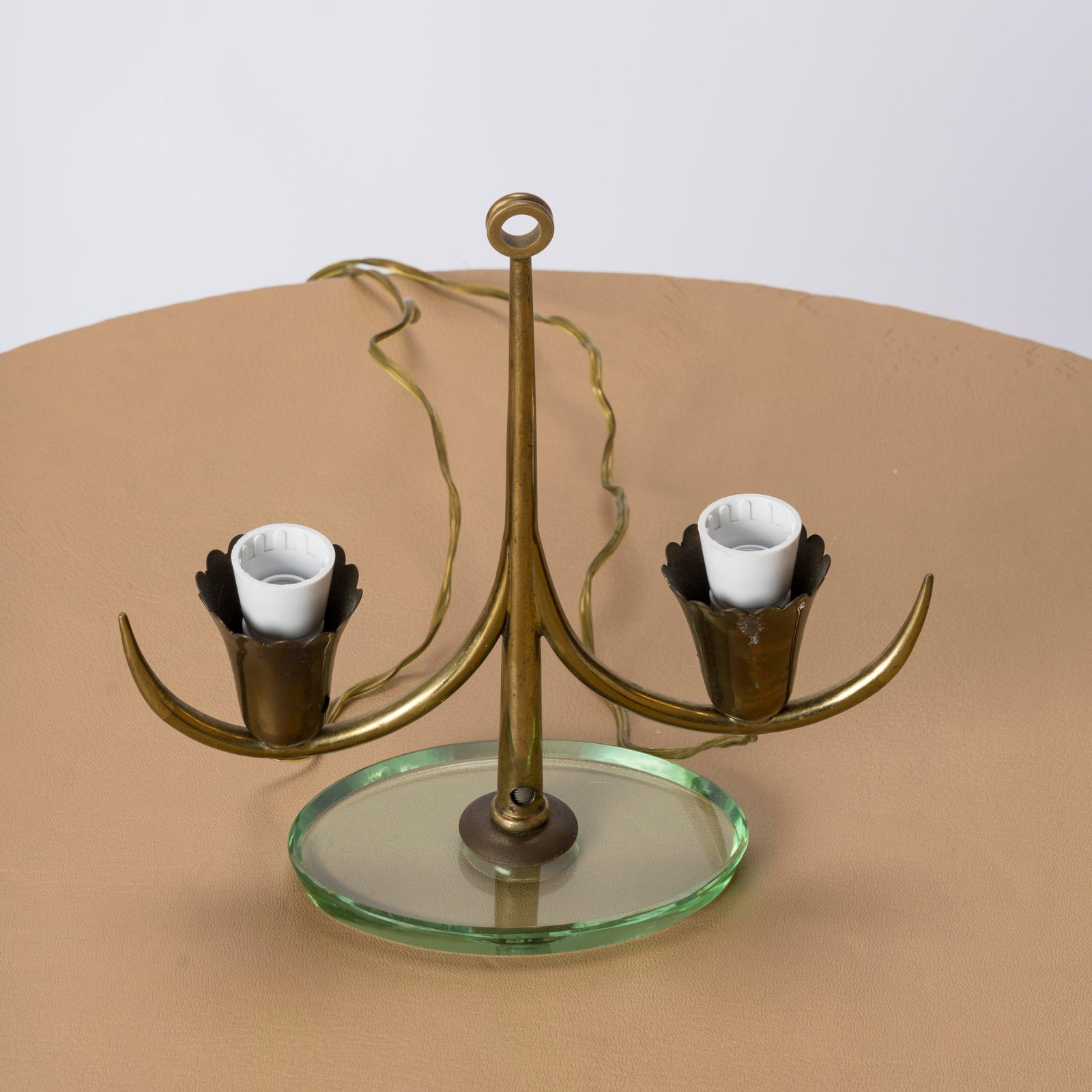 Petite Glass and Brass Table Lamp Att. Fontana Arte, Italy 1950s - 7