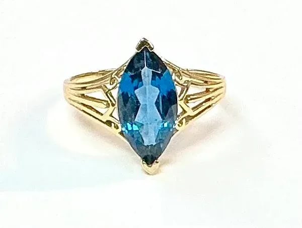 Marquise Blue Topaz 14k Yellow Gold Ring - 2