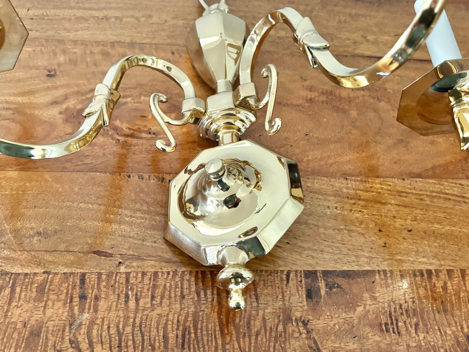 1980s Georgian Brass Wall Sconces, a Pair - 3