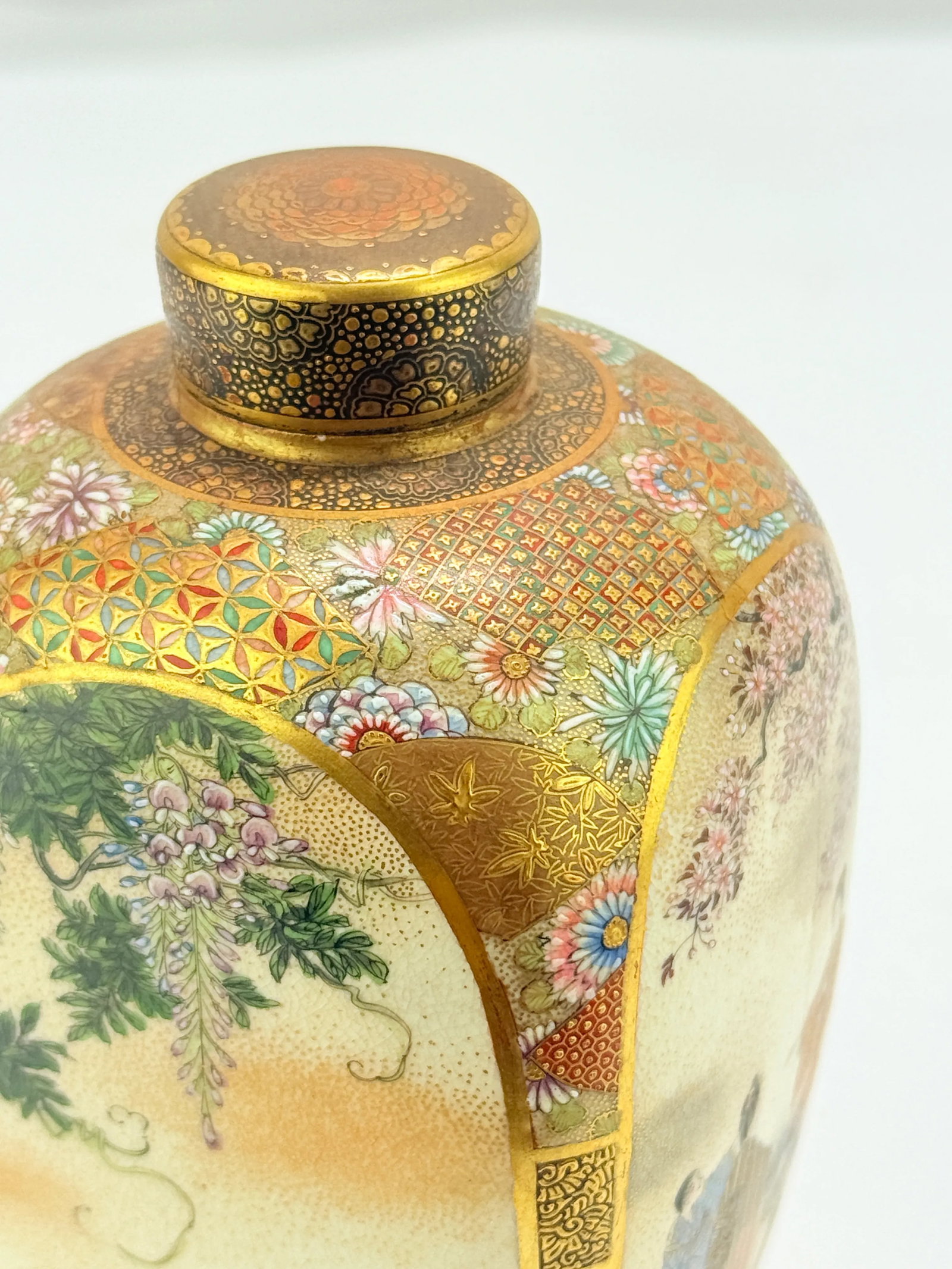 Japanese Satsuma Earthenware Four-Panel Tea Caddy, Ryuzan - Kyoto, Meiji-Taisho - 8