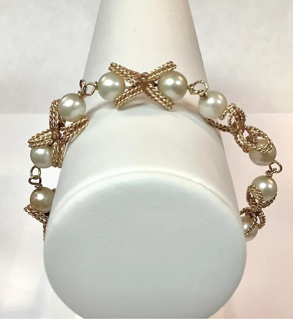 Vintage 14k Yellow Gold and Pearl Bracelet - 3