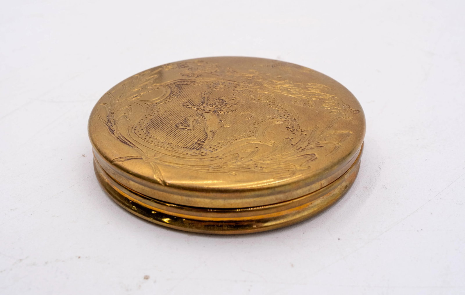 Set of 7 Mottahedeh Winterthur Brass Pill Boxes and Colonial Williamsburg Candle Snuff - 4