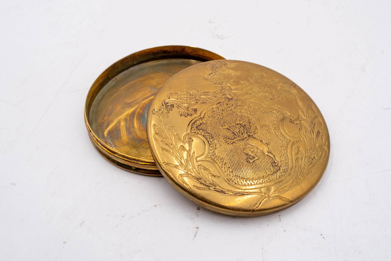 Set of 7 Mottahedeh Winterthur Brass Pill Boxes and Colonial Williamsburg Candle Snuff - 5