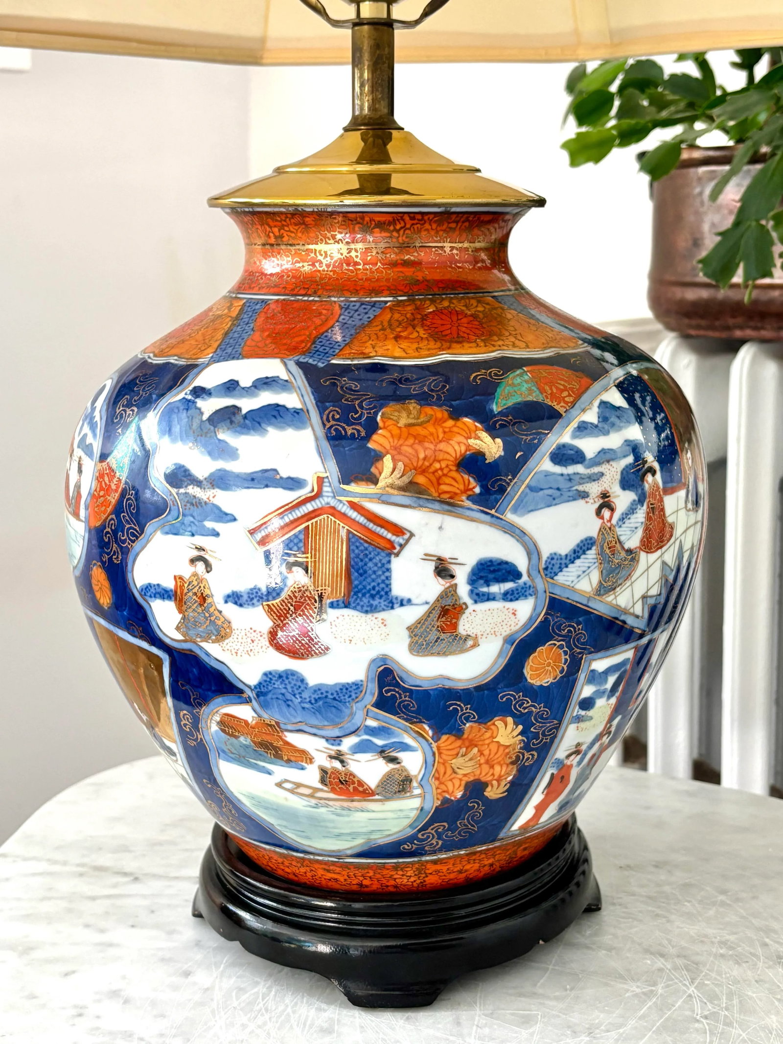 Vintage Imari Table Lamp With Shade and Finial - 3