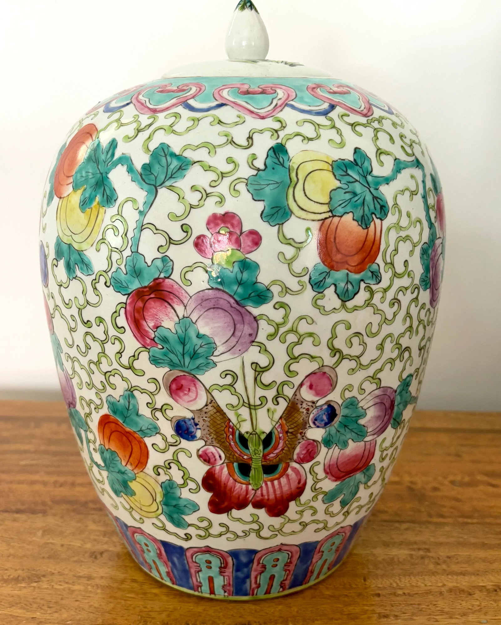 Large Vintage Butterfly and Fruit Ginger Jar - 3