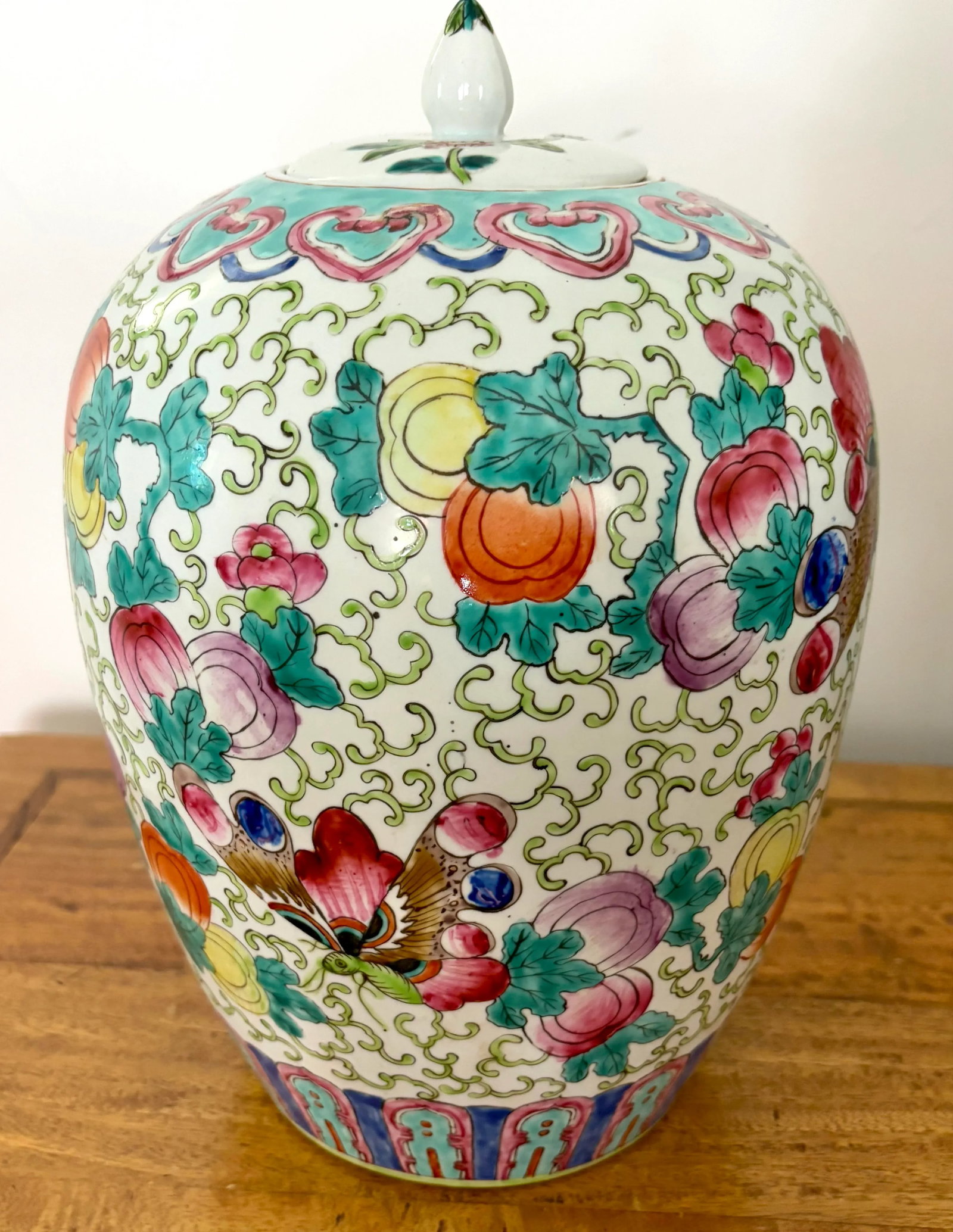 Large Vintage Butterfly and Fruit Ginger Jar - 5