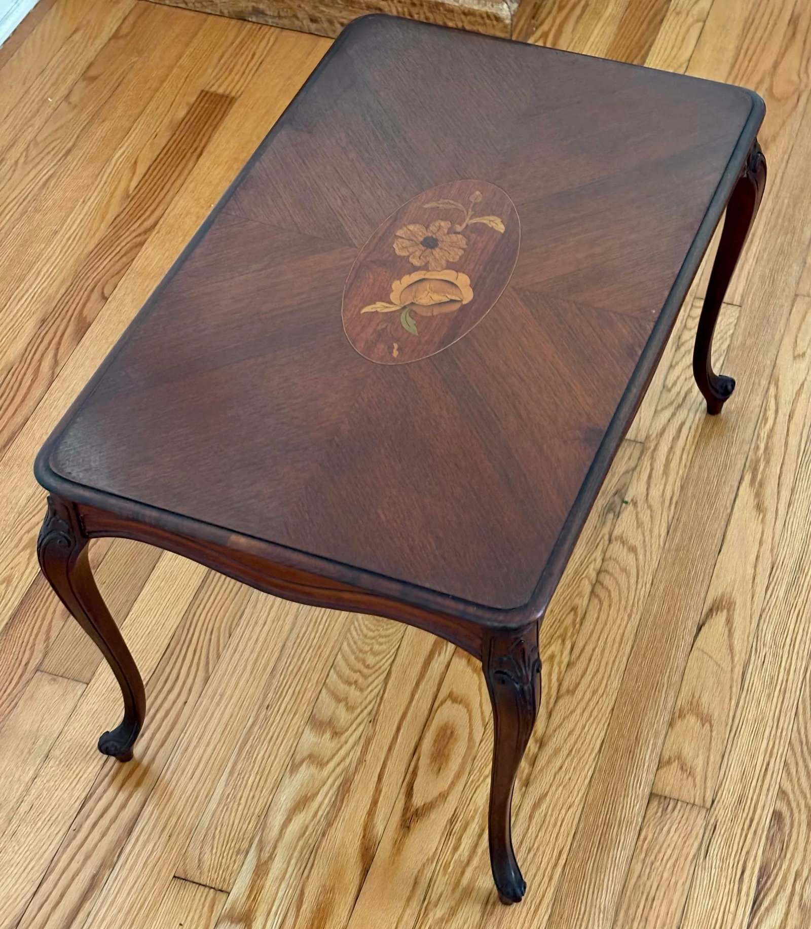Vintage Queen Anne Inlaid Mahogany Butler Tea Table With Glass Top - 11