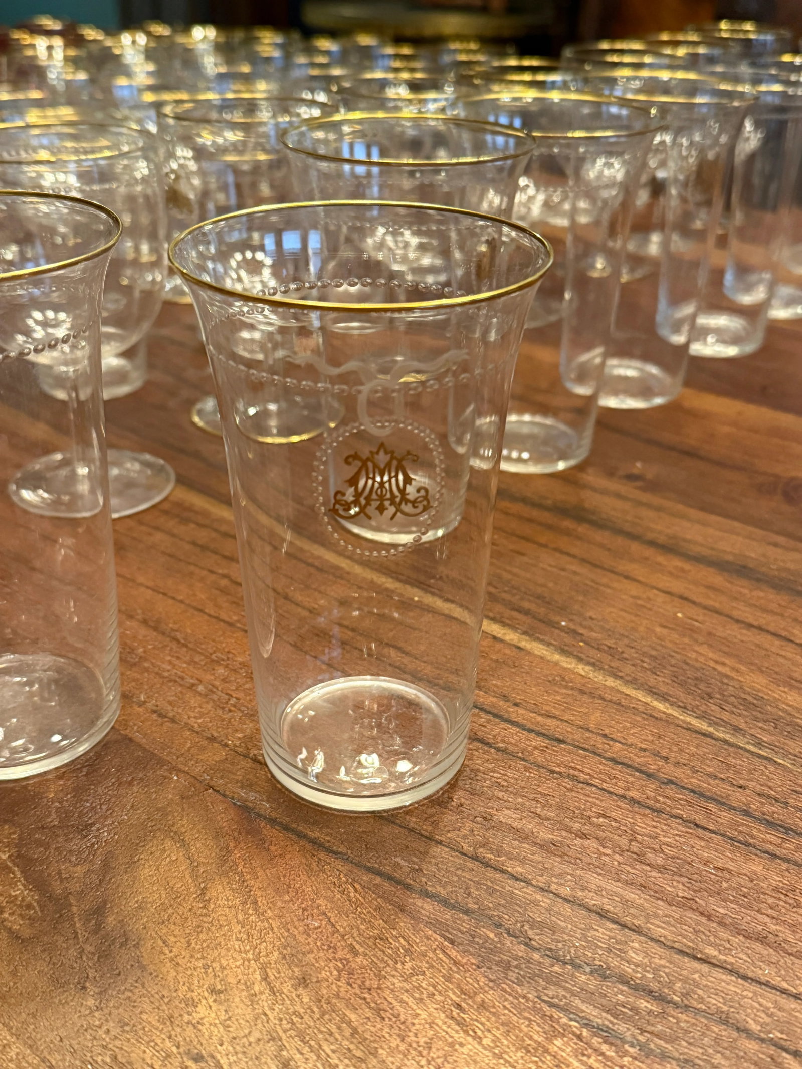 101 Pc, Belle Époque Gilt-Monogrammed Crystal Service, in the Manner of Baccarat - 3