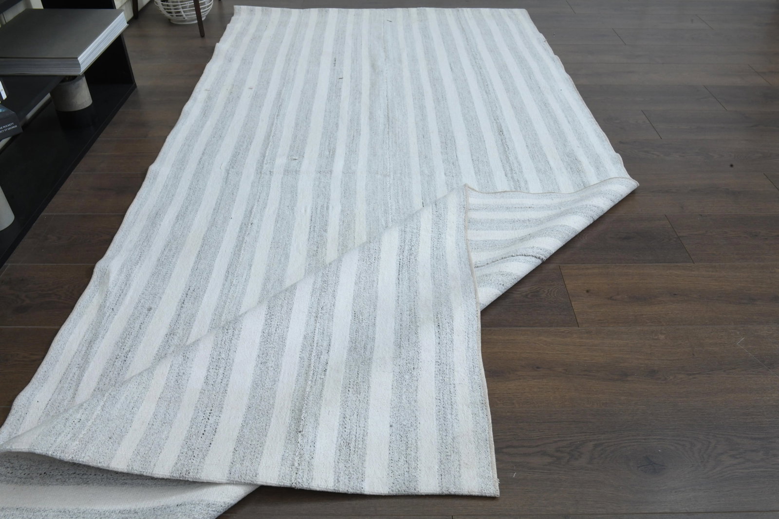 1970s Turkish Oushak Handmade Wool Cotton Beige Kilim Runner Rug - 11