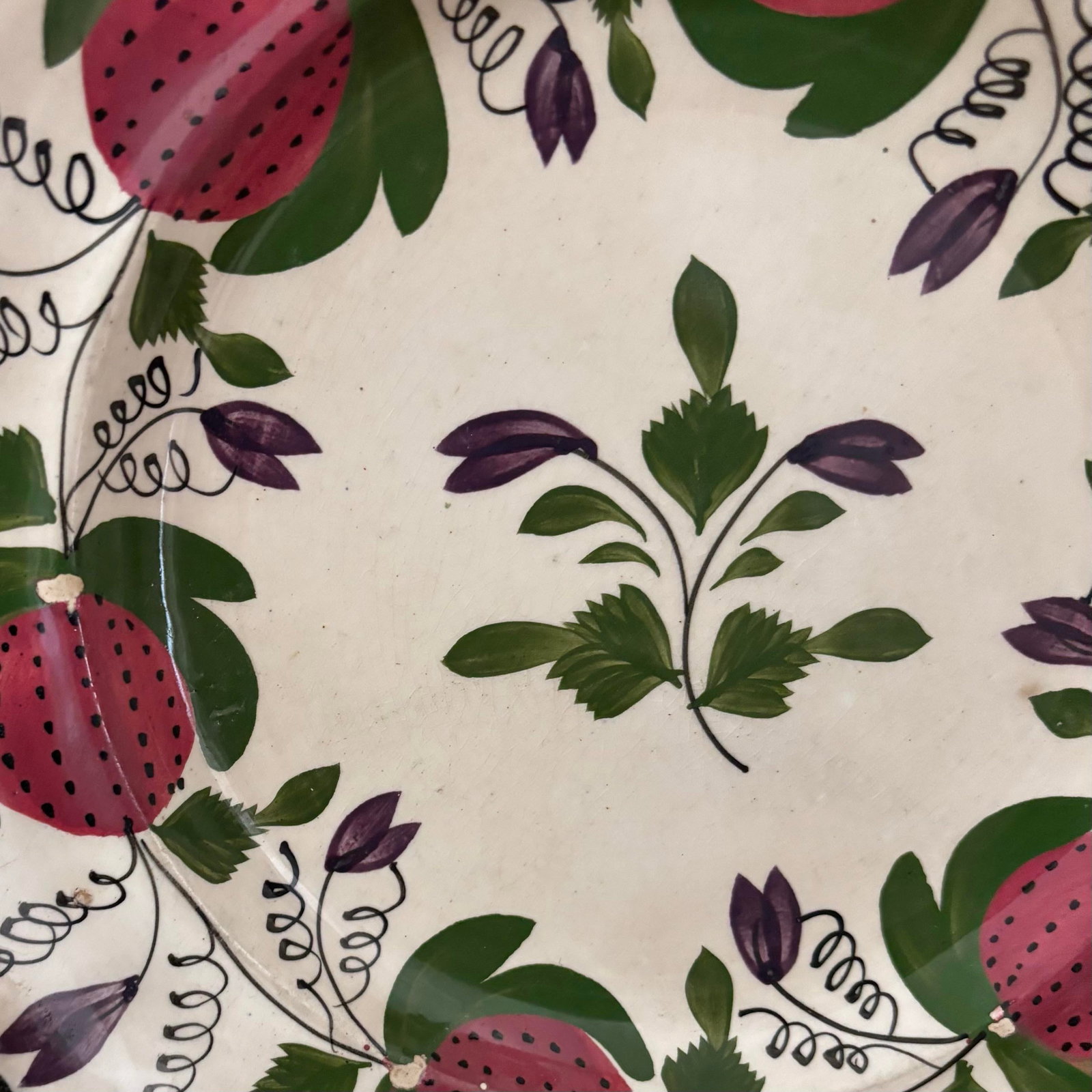 Fine 1830s Staffordshire Whiteware Strawberry Pattern 9" Plate - 4