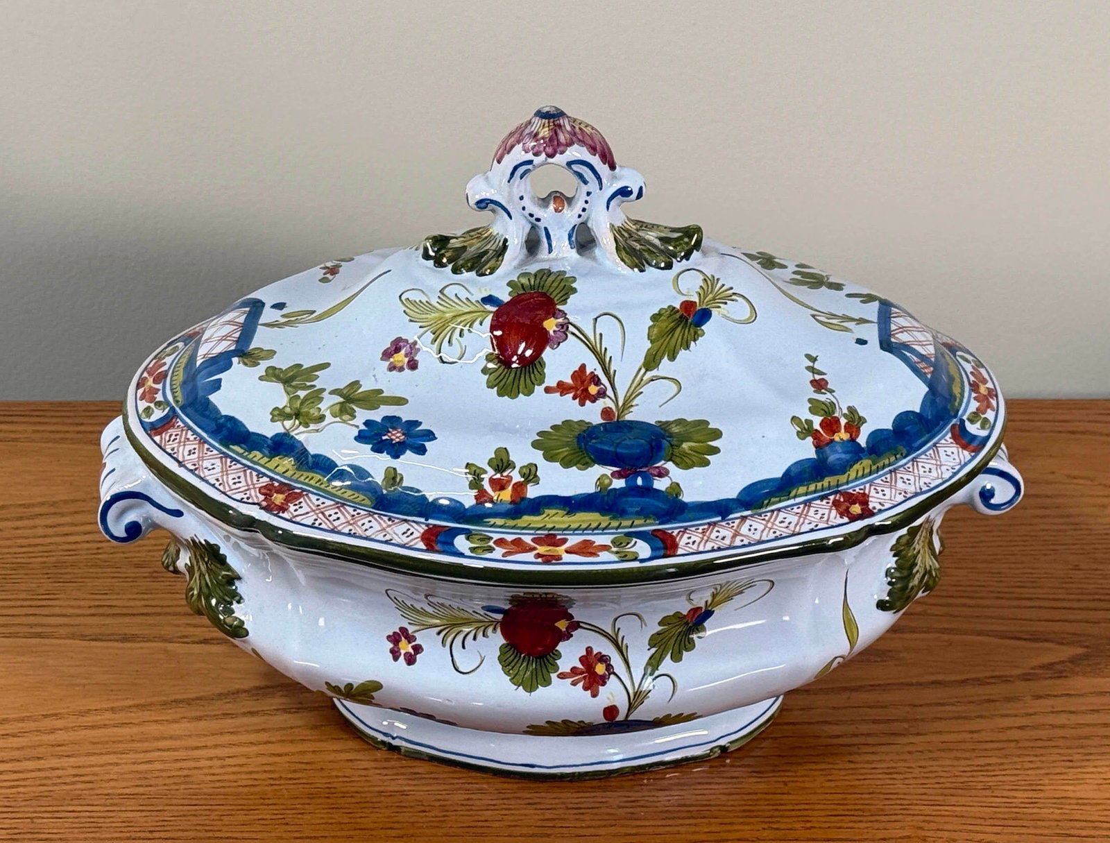 Vintage Hand Painted Floral Italian Faience Majolica Lidded Tureen - 6