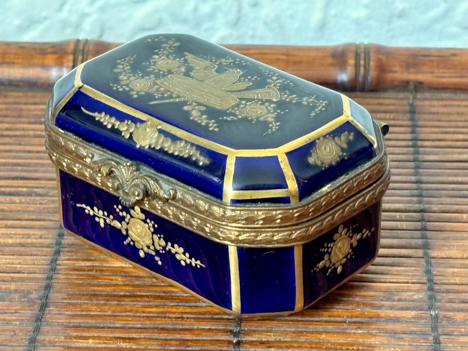 Antique French Sevres Style Porcelain Jewelry Casket Dresser Trinket Box - 6
