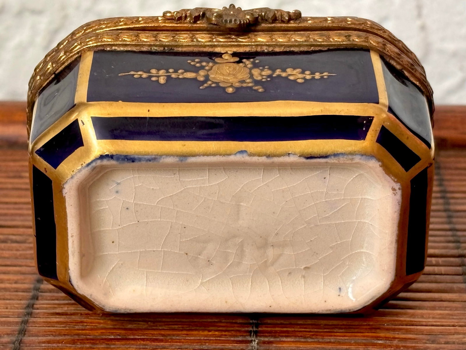 Antique French Sevres Style Porcelain Jewelry Casket Dresser Trinket Box - 9
