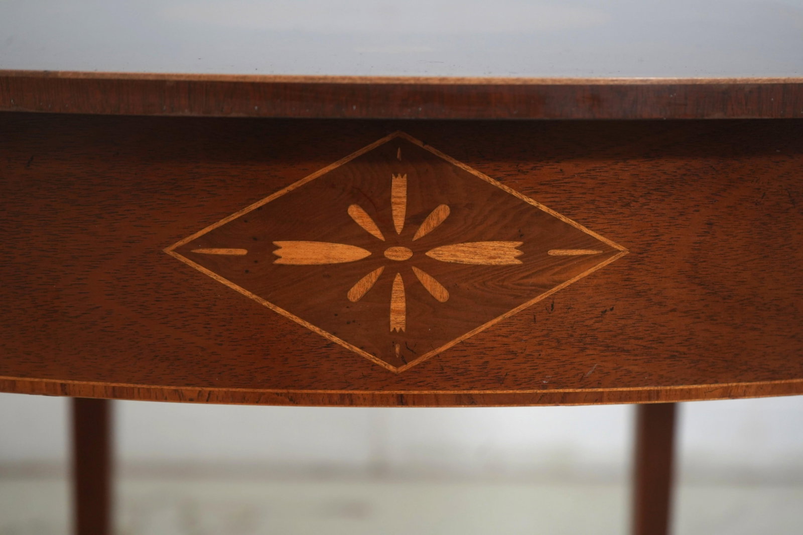 Pair of Baker George III Mahogany Pembroke Drop Side Tables - 11