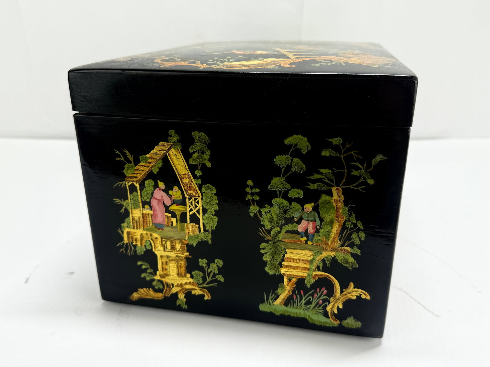 Chinoiserie Japanned Humidor Box England, Early to Mid-20th Century - 5