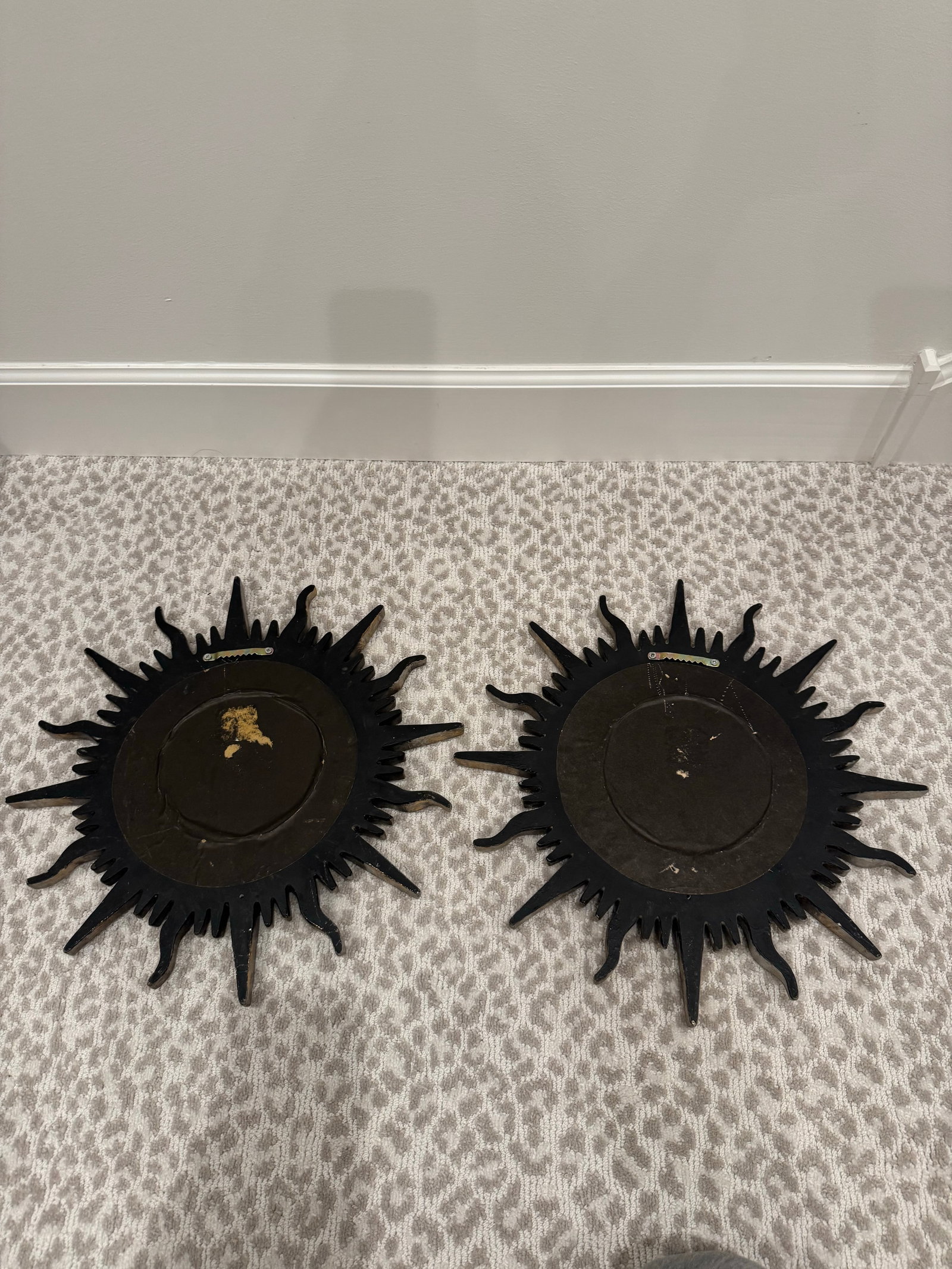 Vintage Silver and Gilt Sunburst Mirrors – A Pair. Heavy Plaster Hollywood Regency / Spanish - 6