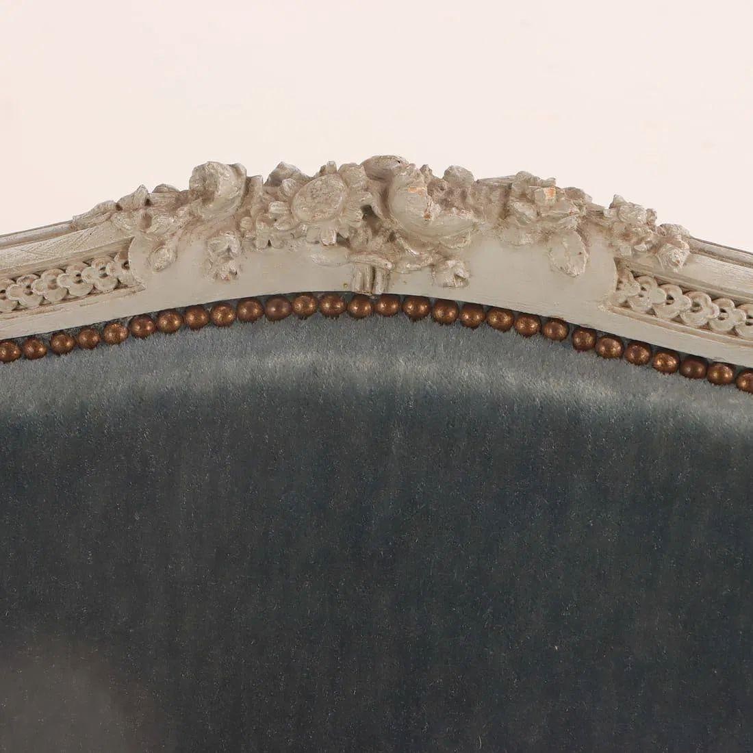 Pair of Louis XVI-style (Neoclassical) French Arm Chairs, Late 19th Century - 6