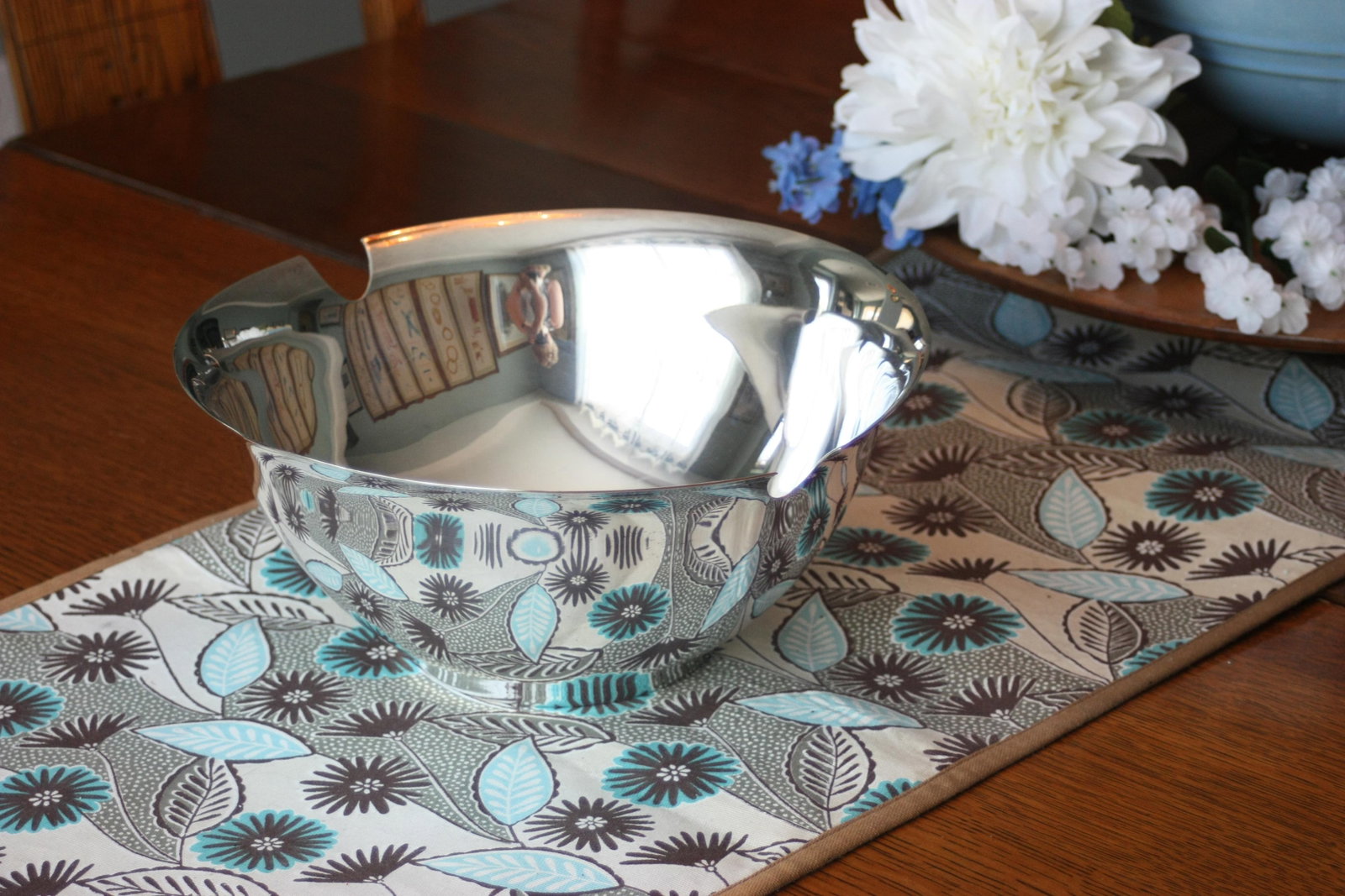 Punch Bowl or Soup Tureen by TsAO & McKown for Swid Powell Vintage 1980s Silverplate - 5