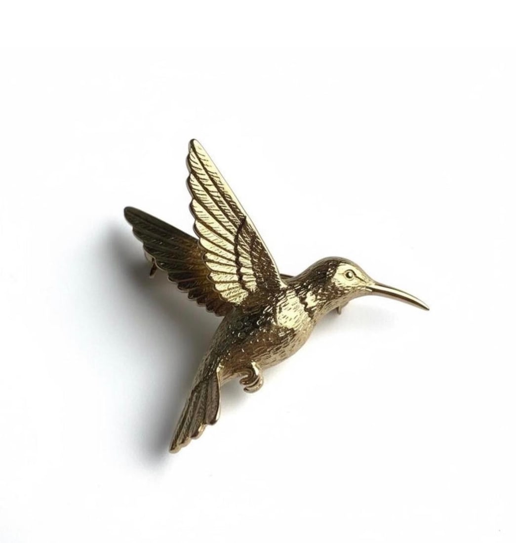 14k Yellow Gold Hummingbird Brooch 1 Inch - 10