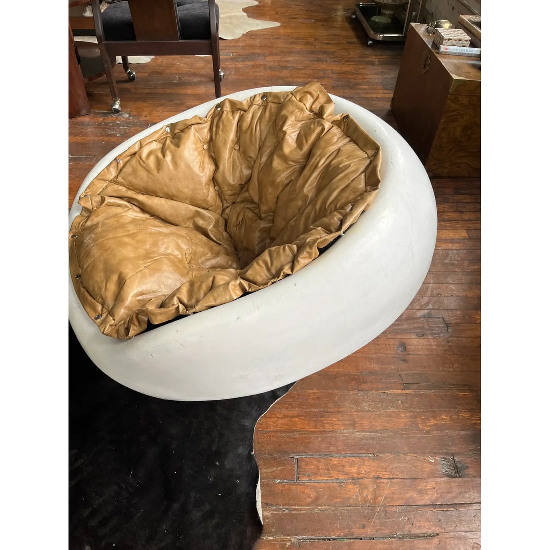 1960s Mid-Century Modern Pod Chair Attributed to Mario Sabot - 9