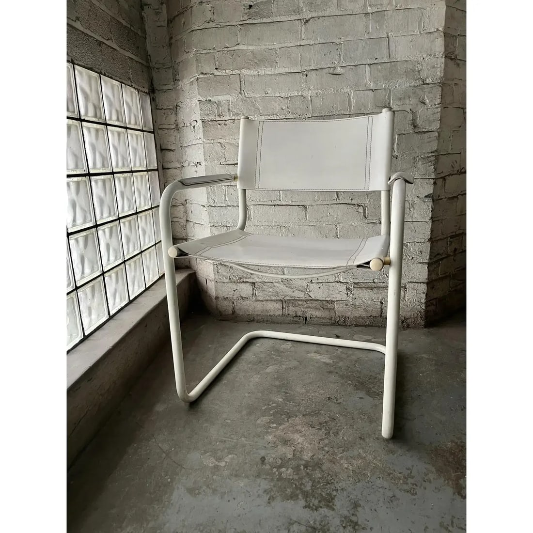 1980s Italian White Leather Cantilever Chairs Set of 2 Attributed to Mart Stam and Marcel Breuer - 7