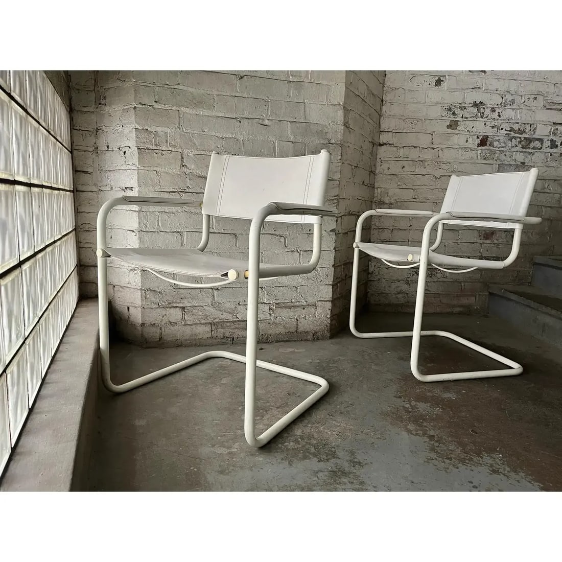 1980s Italian White Leather Cantilever Chairs Set of 2 Attributed to Mart Stam and Marcel Breuer - 8