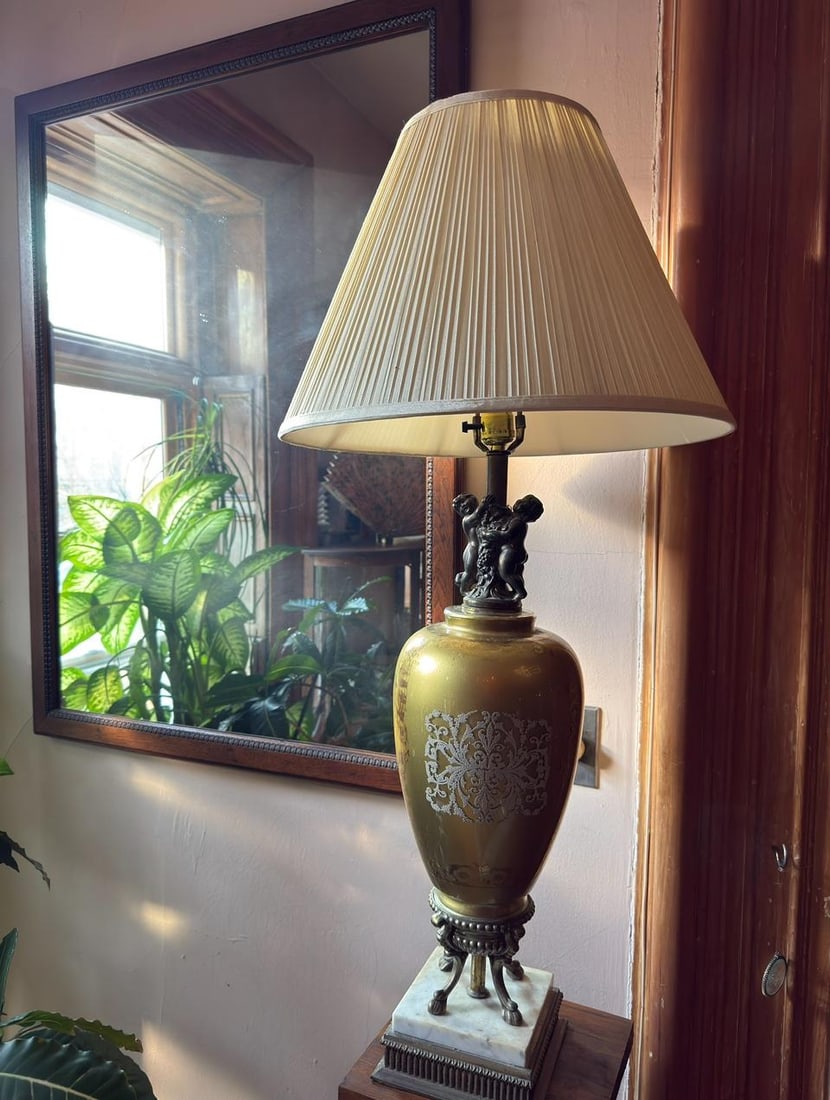 1950s Hollywood Regency Style Table Lamp - 4