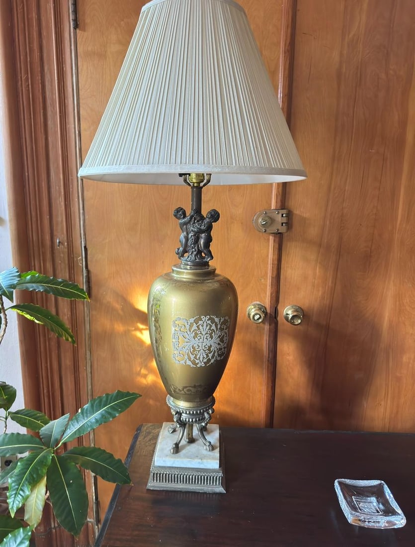 1950s Hollywood Regency Style Table Lamp - 9
