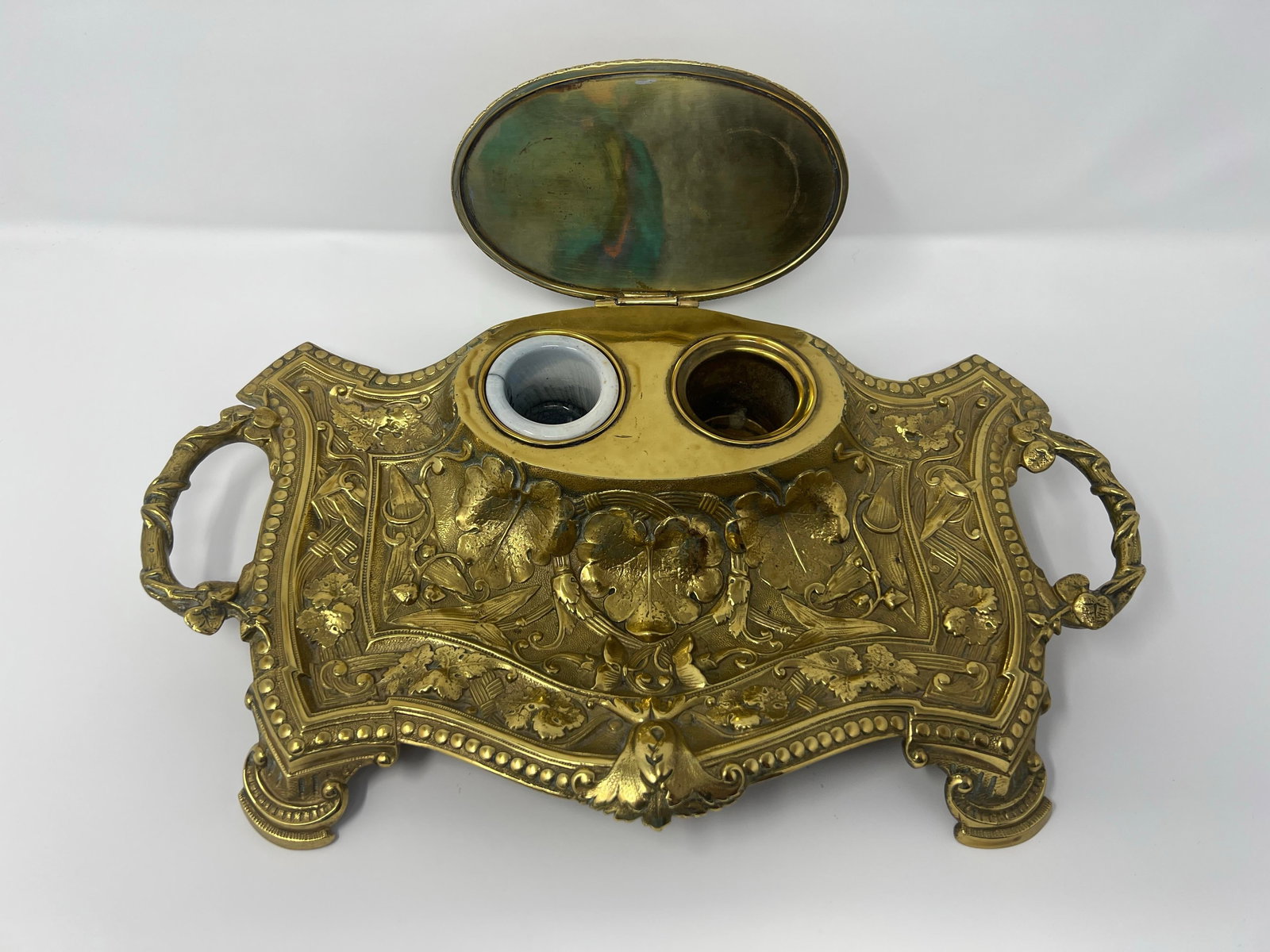 Antique Monumental Art Nouveau Brass Desk Inkwell With Botanical Relief, Circa 1900 - 2