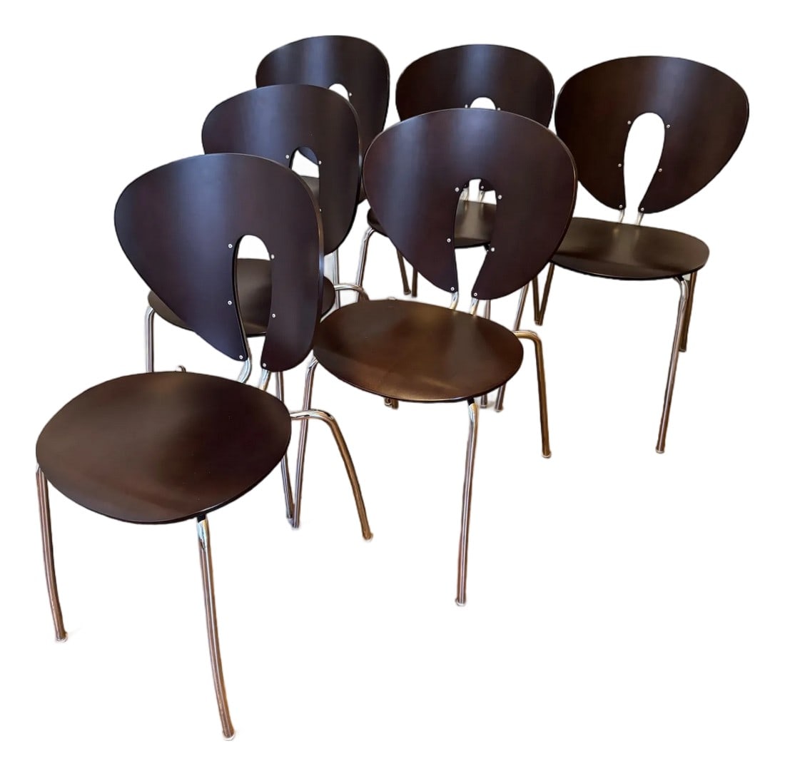 Set of Six Vintage Stua Globus Chairs by JesÃºs Gasca, Spain, 2004: A striking set of six Globus chairs designed by JesÃºs Gasca for STUA, produced in Spain circa 2004. An enduring modern design, the Globus chair is instantly recognizable for its sculptural