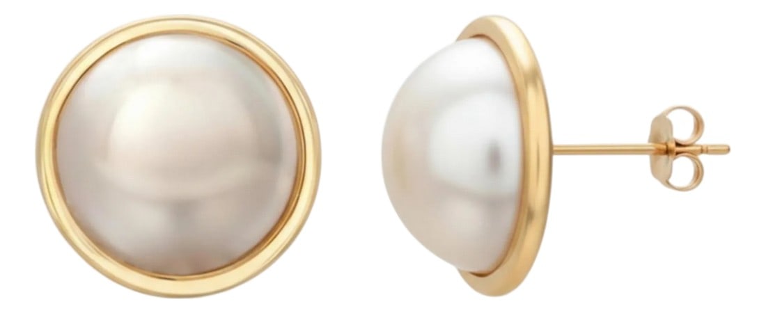 14k Yellow Gold 15.7mm White Mabe Pearl Stud Earrings, Vintage Style, A Pair: These elegant stud earrings are crafted in solid 14K yellow gold and feature a matched pair of round white mabe pearls measuring approximately 15.7mm in diameter. The pearls display good luster with