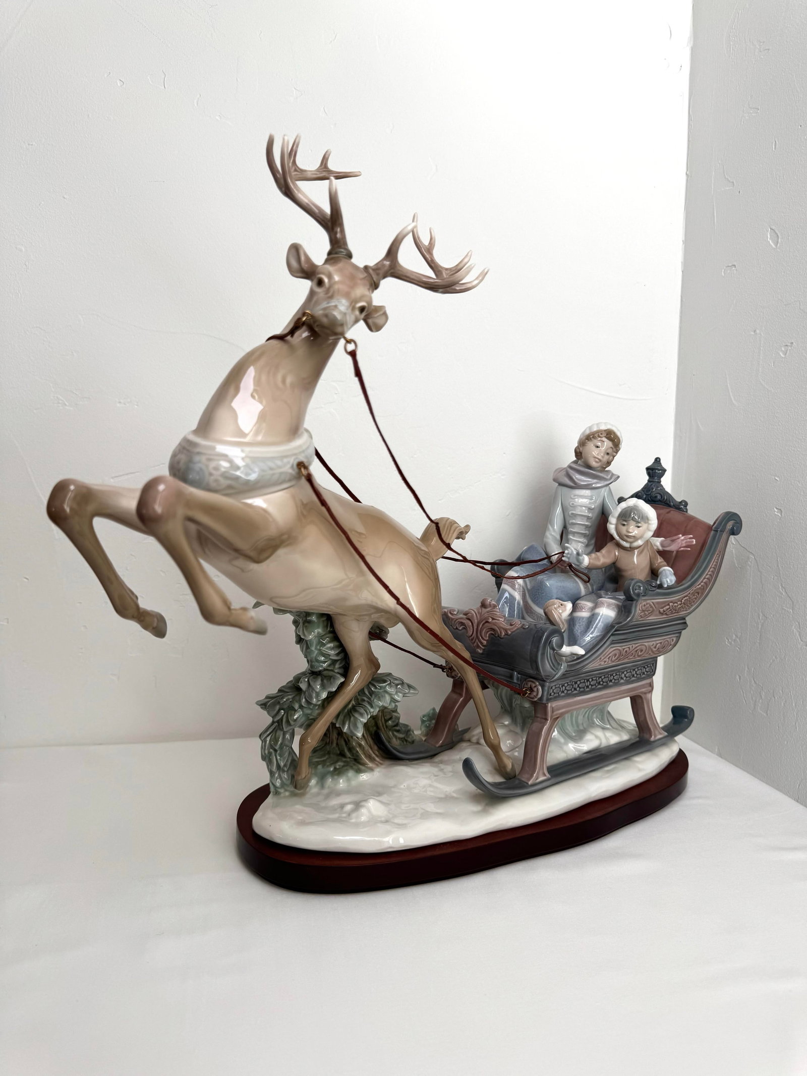 LladrÃ³ "Winter Wonderland" #1429 – Rare Christmas Reindeer & Sleigh Figurine - 5