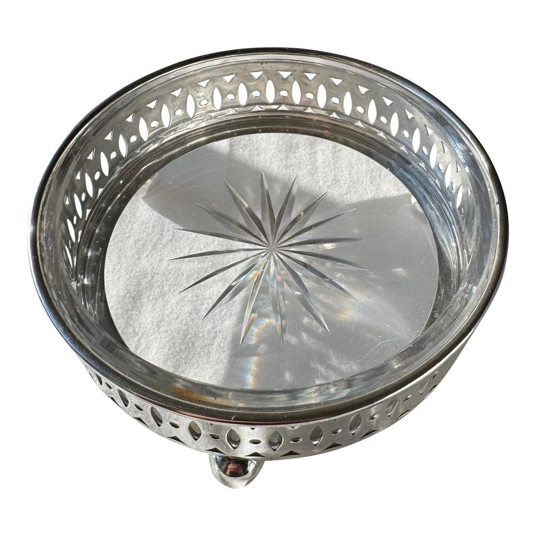 Antique Sterling Silver Pierced Bowl With Glass Insert, Marked 200sd: An elegant sterling silver pierced bowl, marked "200SD," featuring an intricate openwork gallery and fitted clear glass insert. The delicate reticulated design adds depth and refinement, while the